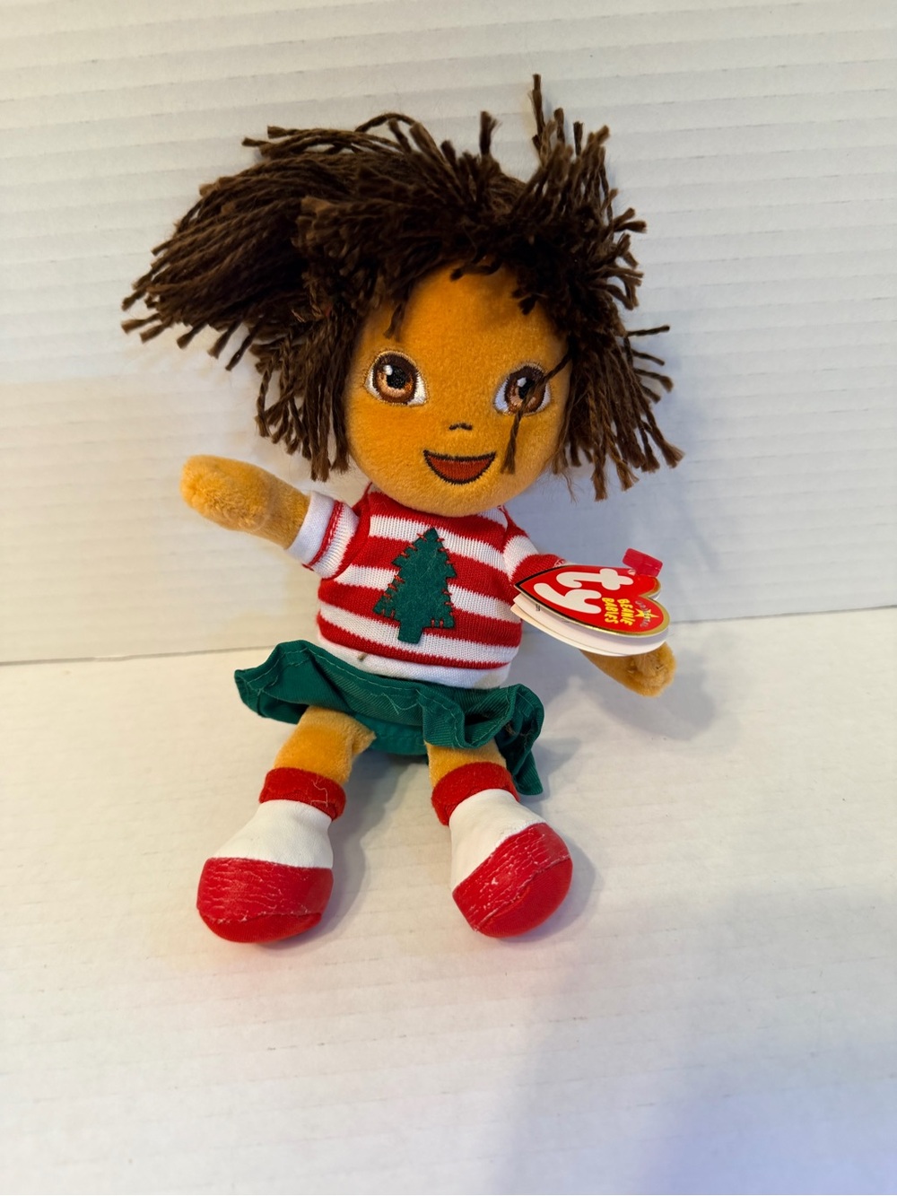 Ty Holiday DORA THE EXPLORER Beanie Baby
